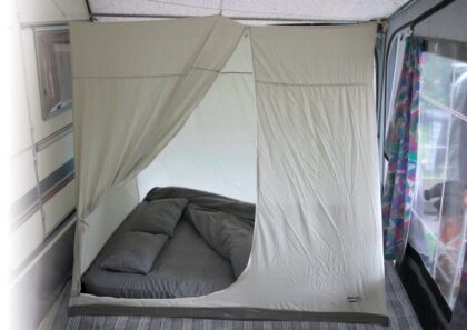 Sypialnia do przedsionka namiotu